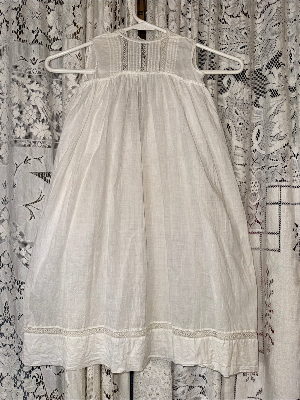 Vintage baptism dressing gown open back